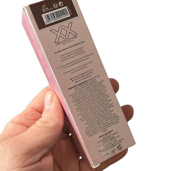 XX Revolution Glow Skin FauXXdation Foundation FX13.7‎ - Picture 4 of 5